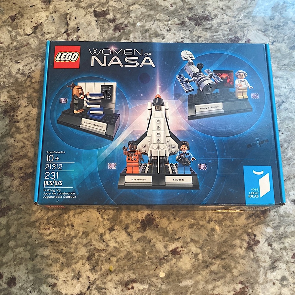 COPY - Lego Women of NASA-Retired Set